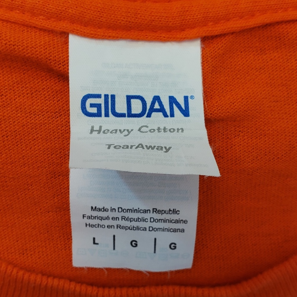 UNIVERSITY OF FLORIDA GATORS WOMANS BASKETBALL TEE - Picture 2 of 4